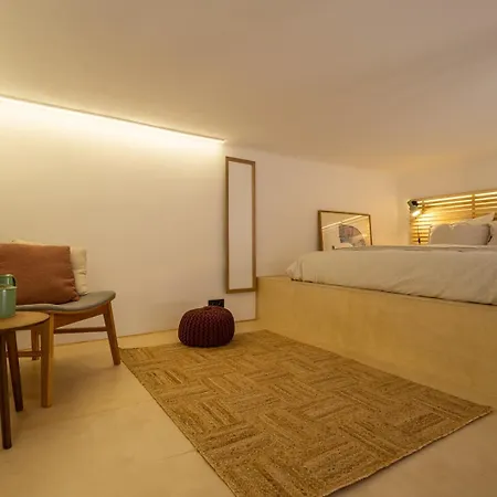 Rentero Designer Petite Stay,