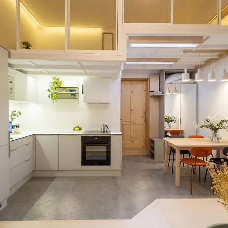 Apartment Rentero Designer Petite Stay,